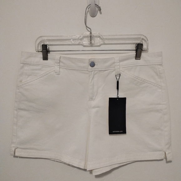 Calvin Klein - White Modern Casual Jean Shorts - Picture 15 of 15